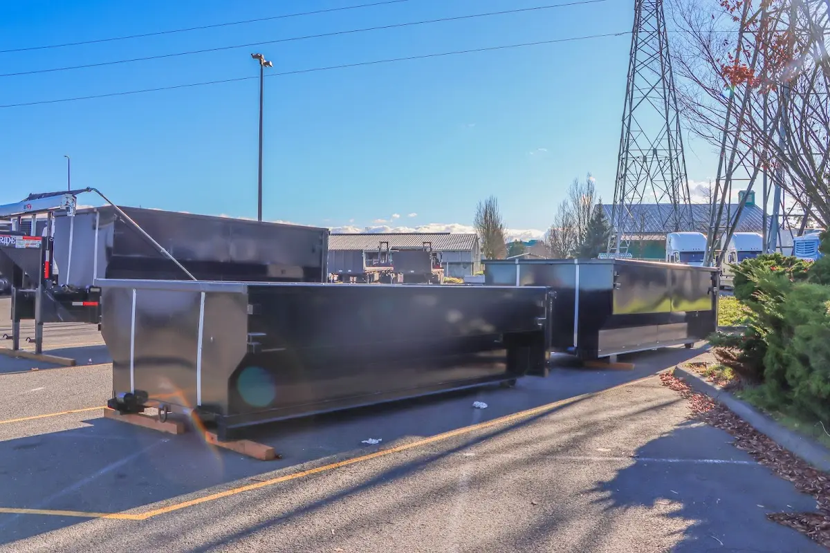 Professional dumpster rental and junk removal service in San Juan